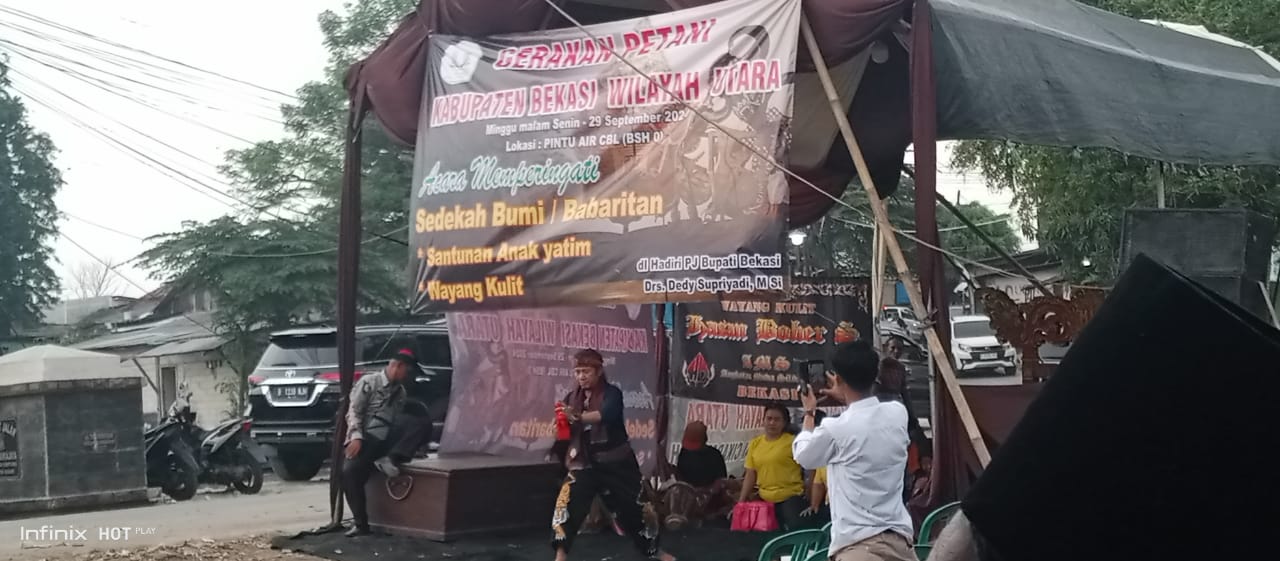 Kereen..! ini Gerakan Petani Wilayah Utara Ketua Samanhudi Gelar Babaritan, Sajikan Wayang Kulit.