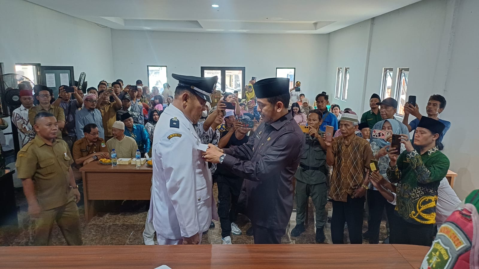 Sukacita Warga Desa Sukadanau Dengan Dilantiknya Damin Menjadi Pj Kepala Desa
