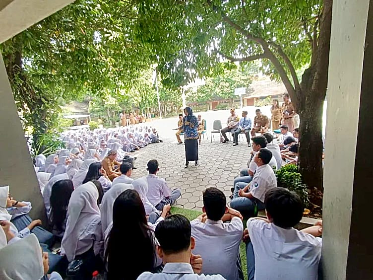 Vokal Dipukul Oleh Oknum Guru? Benarkah Itu Terjadi Di SMAN 1 Babelan Saat Aksi Protes Dugaan Pungli