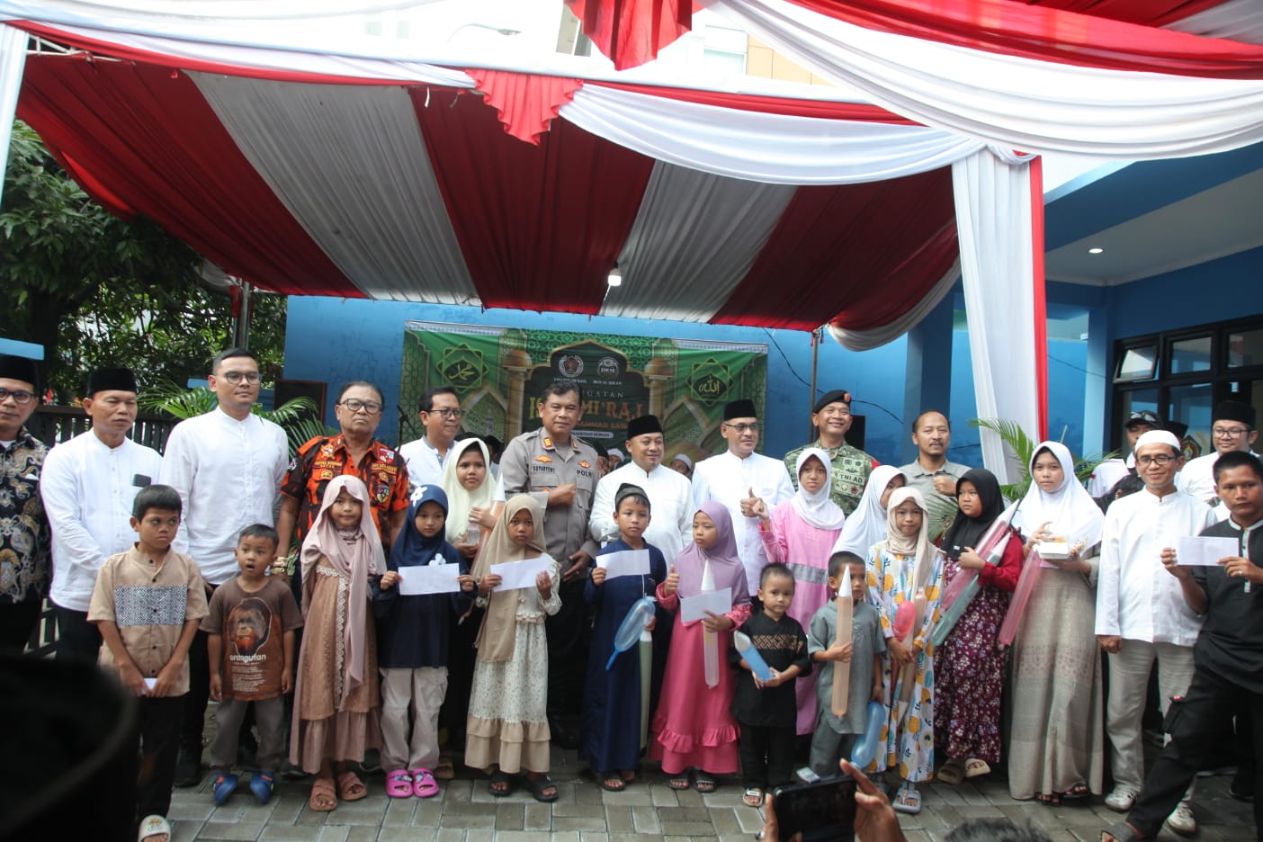 PWI Bekasi Raya Gelar Isra Mi’raj dan Santuni 50 Anak Yatim, Tegaskan Komitmen Moral Insan Pers