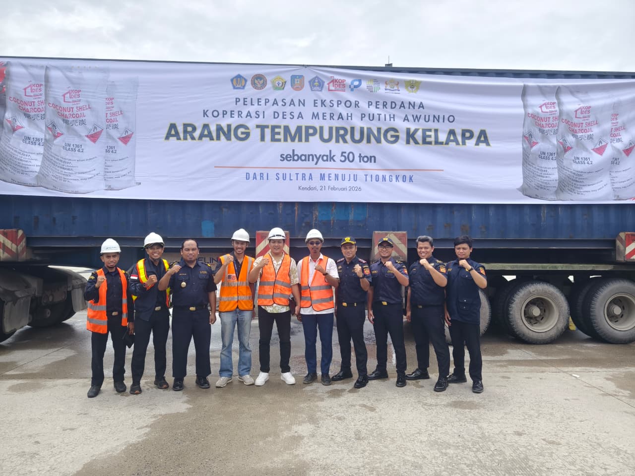 Bea Cukai Kendari Kawal Ekspor Perdana KDMP Awunio ke China