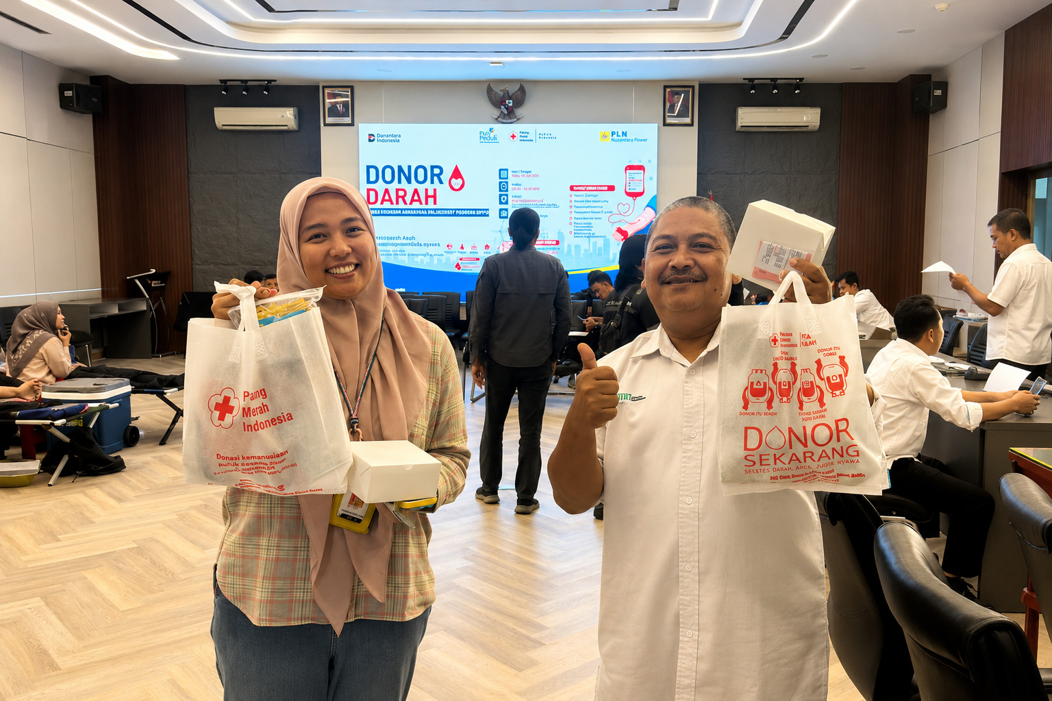 Wujudkan Nusantara Volunteery Program, PLN NP Muara Tawar Gelar Aksi Donor Darah Bersama Mitra Kerja