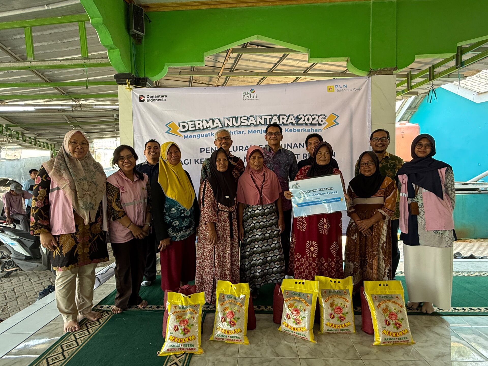 Peduli Masyarakat Sekitar, PLN NP UP Muara Tawar Gelar Program Derma Nusantara